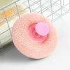وأفركت الكرة في زهور من الوحل لفرك الظهر للاستحمام Specification image